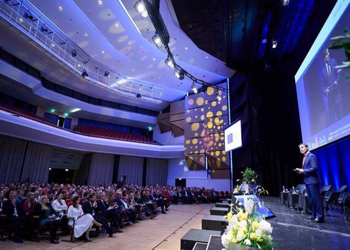  Üzleti rendezvények: 3100 milliárd dolláros gazdasági gépezetté nőtt a szektor 