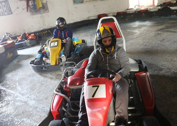 Komárom, Teremgokart pálya & Kávézó