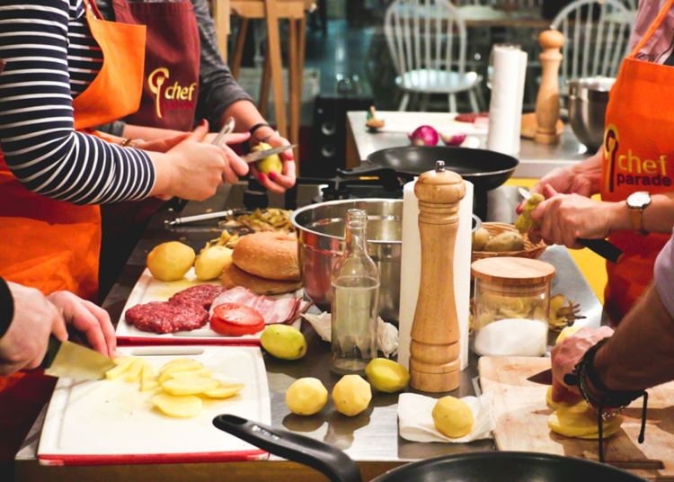 Az élet újraindul a teraszon - Chefparade Country, Etyek