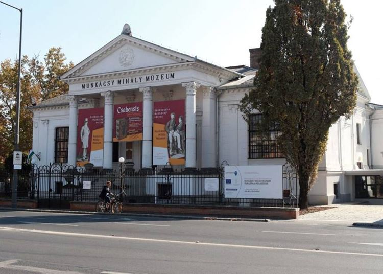 Trianon-tárlatot rendez a Munkácsy Múzeum