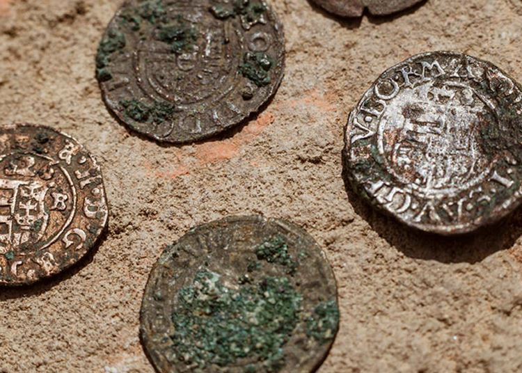 Középkori kincsek kerültek elő a budai Várban