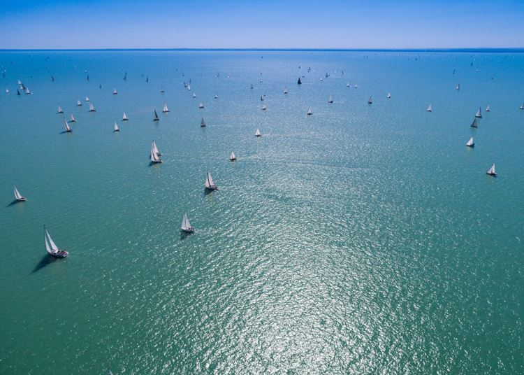Szeptemberben EA Gépjármű Regatta