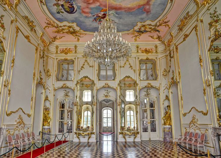Emlékhelyek napja a fertődi és a nagycenki kastélyban