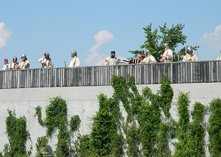 Elkészült a római tábor bővítése Almásfüzitőn