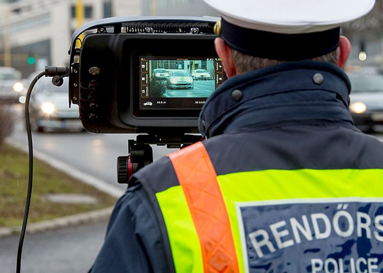 Gyorshajtás: ilyen esetekben nem bírságol a rendőrség