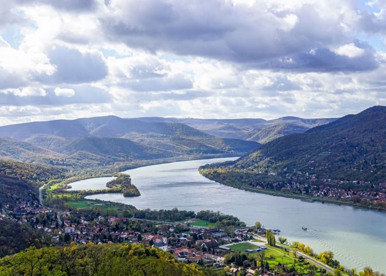 Újra itt a Dunakanyar- és a MAHART-napijegy
