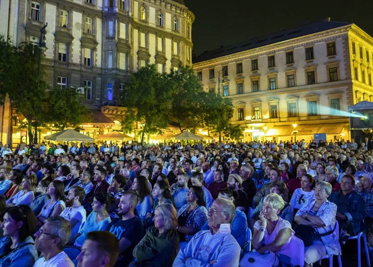 "Kertmozi" lesz a pesti bazilika előtt, 2021. szeptember 22 - 25.