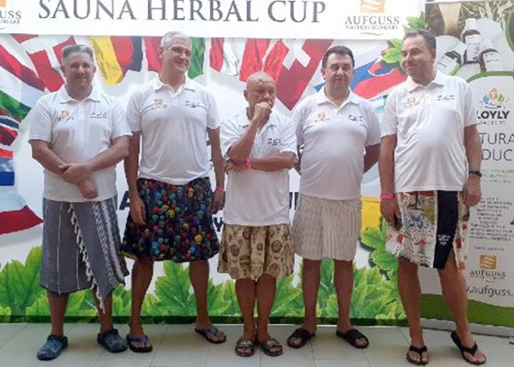 Telt ház előtt zajlott az idei SaunaHerbalCup