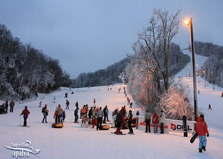 A héten nyitva a Nagyvillám sípálya Visegrádon