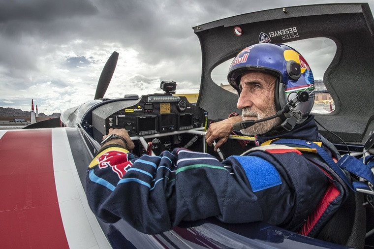 red bull air race besenyei péter