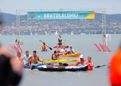 Augusztus első hétvégéjén rendezik meg a Balaton-átevezést