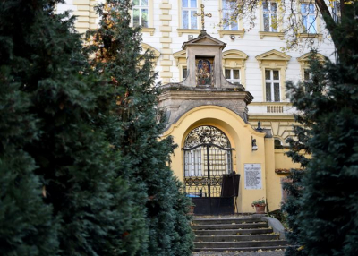 Karácsonyi séta évszázadokon át – téli mesék Pesten és Budán