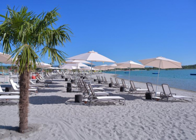 Hétvégére kinyit a Lupa Beach