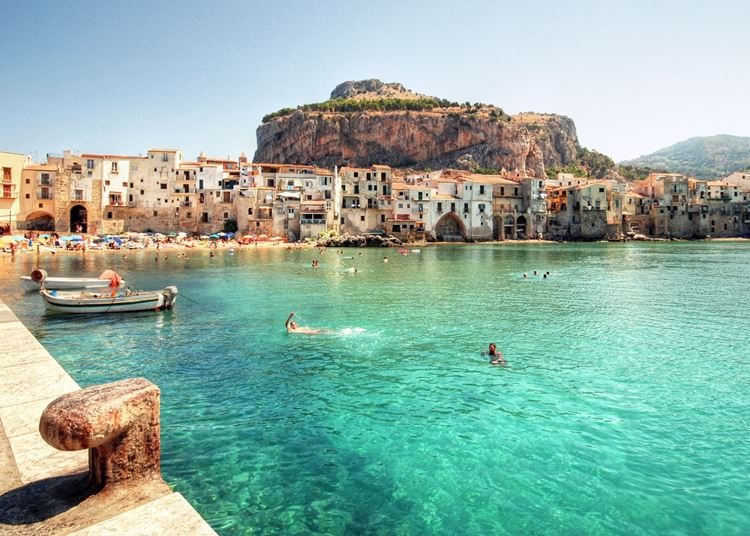 Szicília nem finomkodik, amint a járványnak vége féláron adja a jegyeket is
