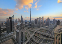 Újra megnyílt a világ legmagasabb épülete a turisták előtt Dubajban