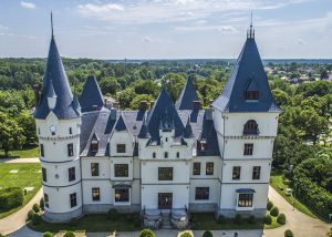 Magyarország mesébe illő csodája, a tiszadobi Andrássy-kastély