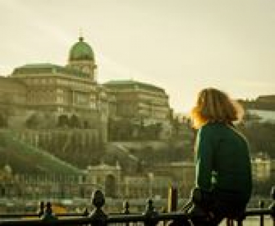 100 szóban Budapest, 2019. október 4-20.