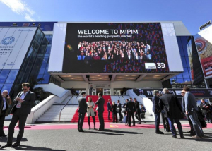 Elstartolt a MIPIM - 2022. március 15-18.