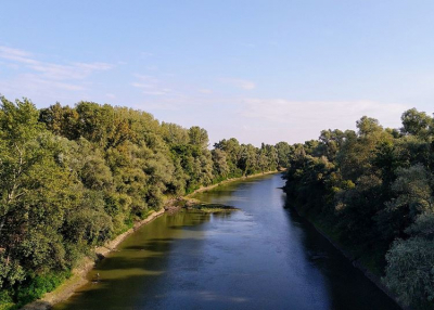Új szabadstrand épült a Körös-parton, és látogatóközpont is készül