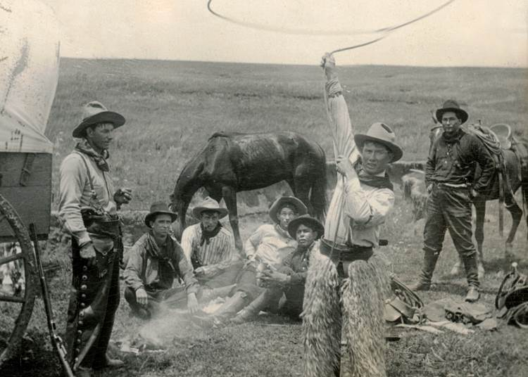 Legendás vadnyugat - Egykori cowboyok tárgyai érkeztek a szegedi Móra-múzeumba