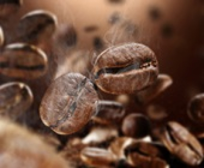 Felejtse el a cibetmacska ürülékéből kiválogatott kávét, az ŰRPÖRKÖLÉSŰ kávé lesz az új luxy