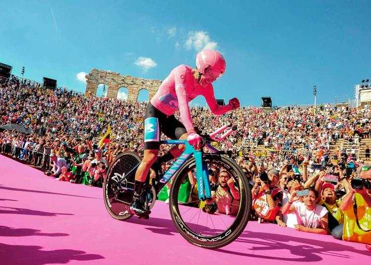 Kiállítást nyit a Vármúzeum a Giro d&#039;Italia tiszteletére