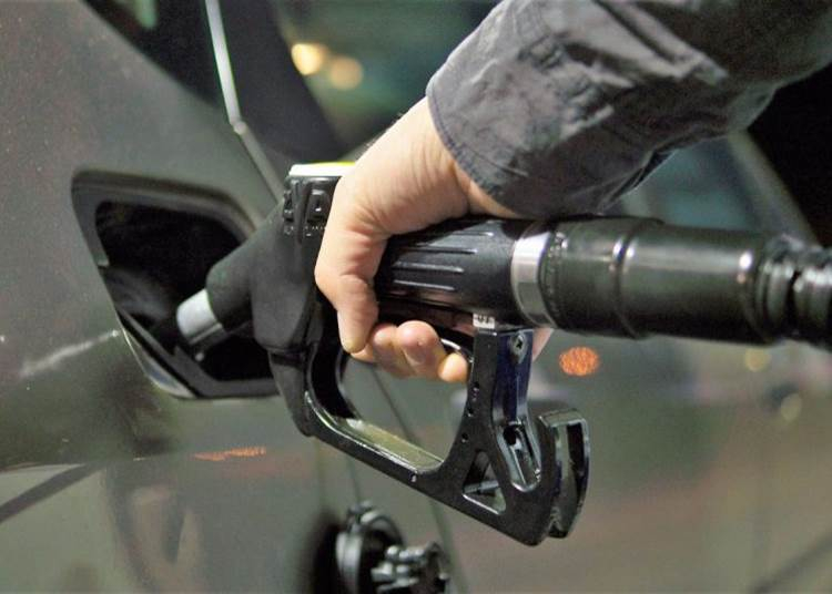 Pénteken újra csökken az üzemanyagok piaci ára