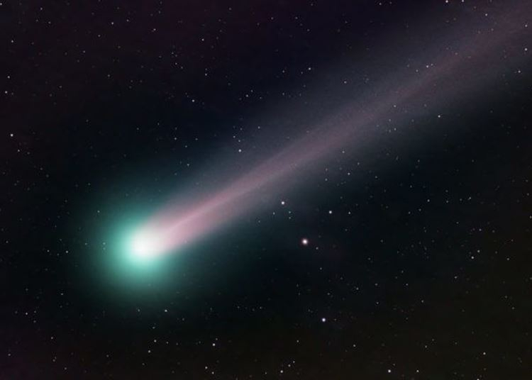 Az elmúlt 13 év legfényesebb üstököse közeledik