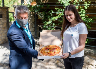 Veszélyhelyzetben se feledkezzünk meg a legkisebbekről! - üzeni a Trattoria Toscana jótékonysági akciója