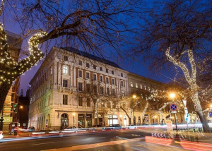Az Év Szállodája 2022 kategórianyertese: Hotel Moments Budapest – interjú
