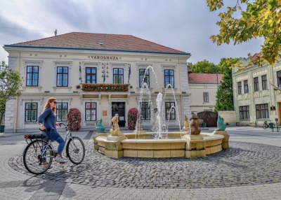 Sárvár: biciklikölcsönzés otthonról, online