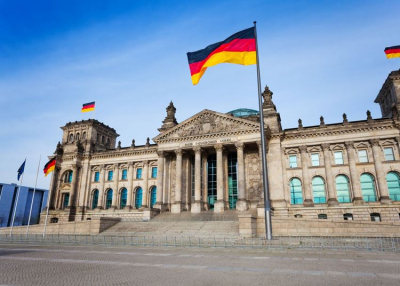 Merkel a síturizmus felfüggesztését kéri Európában