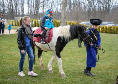 Húsvét a Lázár Lovasparkban, 2022. április 17 - 18.