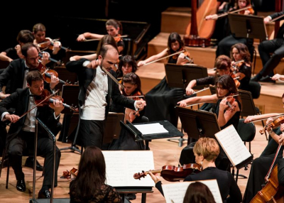 Ünnepi online programok a Várkert Bazárban