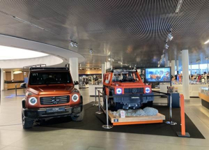 Gyereknap alkalmából egy közel életnagyságú LEGO® Mercedes-Benz parkol be az Allee-ba