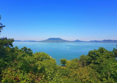 Ingyenesen látogatható szabad strandok a Balatonnál
