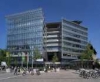Kortárs tánc a homlokzaton: új szerepben mutatkozott be a Kálvin Square Irodaház