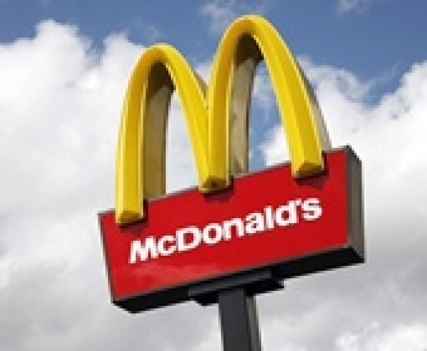Szokatlan módszert talált ki a McDonald&#039;s a munkaerőhiány leküzdésére
