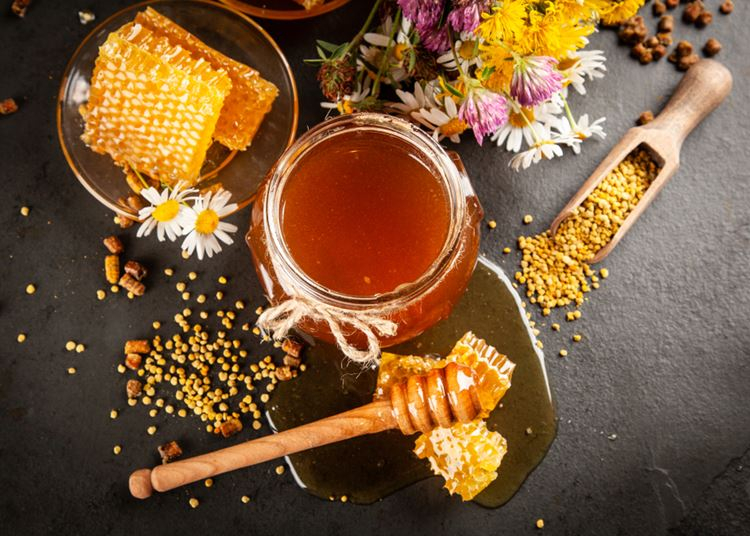 El sem hinnéd, mi mindenre jó a magyar méz: tényleg igazi csodaszer