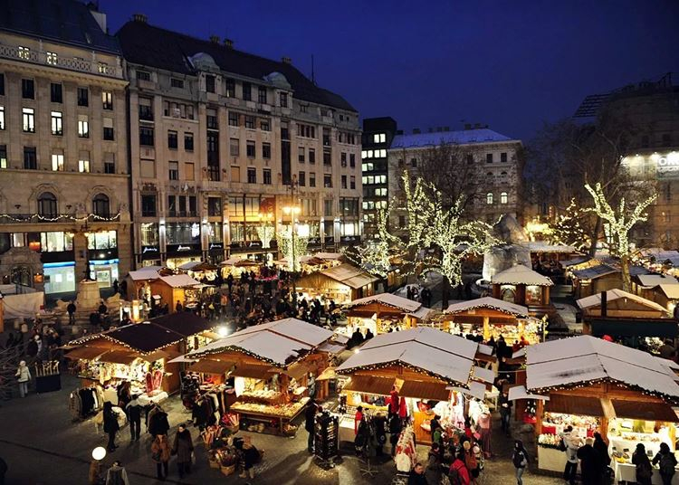 Budapesti Adventi és Karácsonyi Vásár,  2020. január 1-ig