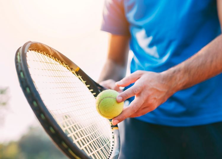 Tenisz: 13 országban szabad játszani, Magyarországon is